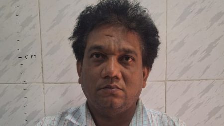 ଲୋକସେବା ଭବନରୁ ମହାଠକକୁ ଗିରଫ କଲା ପୁଲିସ୍