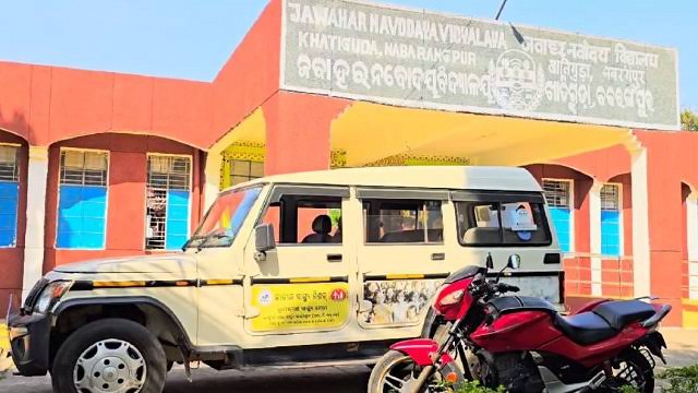ଝାଡାବାନ୍ତିରେ ୧୦୦ ରୁ ଉର୍ଦ୍ଧ୍ଵ ଛାତ୍ରଛାତ୍ରୀ ଆକ୍ରାନ୍ତ ।