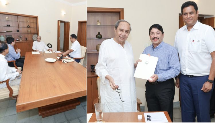 ପୂର୍ବତନ ମୁଖ୍ୟମନ୍ତ୍ରୀ ତଥା ବିରୋଧୀ ଦଳ ନେତା ନବୀନ ପଟ୍ଟନାୟକଙ୍କୁ ଭେଟିଛନ୍ତି ଡିଏମକେ ପ୍ରତିନିଧି।