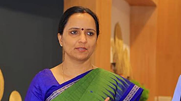 ଭିଆରଏସ୍ ନେଲେ ସୁଜାତା କାର୍ତ୍ତିକେୟନ୍ !