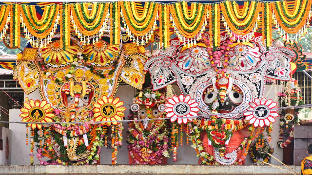 ସ୍ନାନ ମଣ୍ଡପରେ ମହାପ୍ରଭୁଙ୍କ ଗଜାନନ ବେଶ