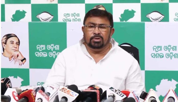ବିଜେପି ବିଧାୟକଙ୍କ ଗାଡିରେ ଚୋରା ଗଞ୍ଜେଇ ଓ ମଦ ଚାଲାଣ !ଏନେଇ କୌଣସି କେସ୍ ଵି ହୋଇନି : ବିଜେଡି