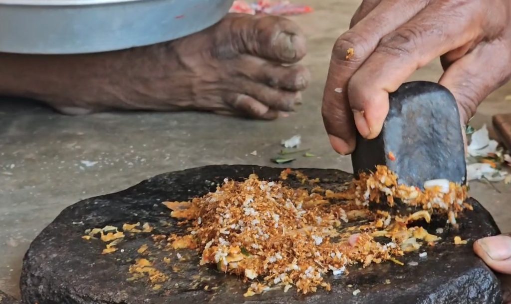 ଆଦିବାସୀଙ୍କ ପ୍ରିୟ ଖାଦ୍ୟ କାଇ ଚଟଣୀ