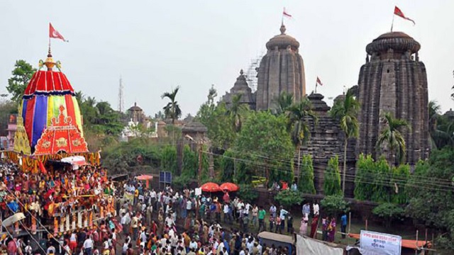 ଆଜି ଅଶୋକାଷ୍ଟମୀ, ଗଡ଼ିବ ଲିଙ୍ଗରାଜଙ୍କ ରୁକୁଣା ରଥ