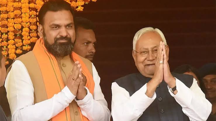ବିହାରରେ ନୀତିଶ ଯୁଗର ଅନ୍ତ: ମୁଖ୍ୟମନ୍ତ୍ରୀ ଦୌଡ଼ରେ ସମ୍ରାଟ ଚୌଧୁରୀ ସବୁଠୁ ଆଗରେ