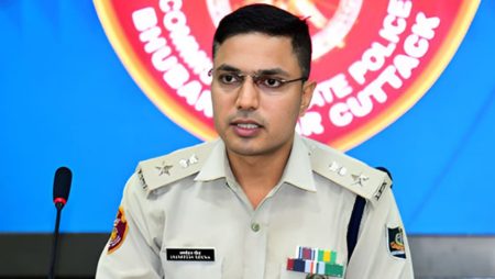 IPS ଜଗମୋହନ ମୀନାଙ୍କ ଇସ୍ତଫା ପତ୍ର ଗ୍ରହଣ କଲେ ରାଜ୍ୟ ସରକାର